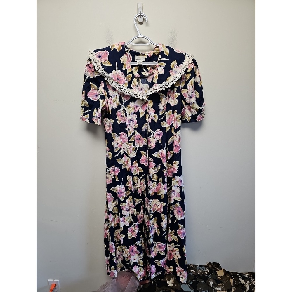 Just Maggie Women's Vintage Dress Size 7/8 Blue Floral Rayon Crochet Yolk Collar